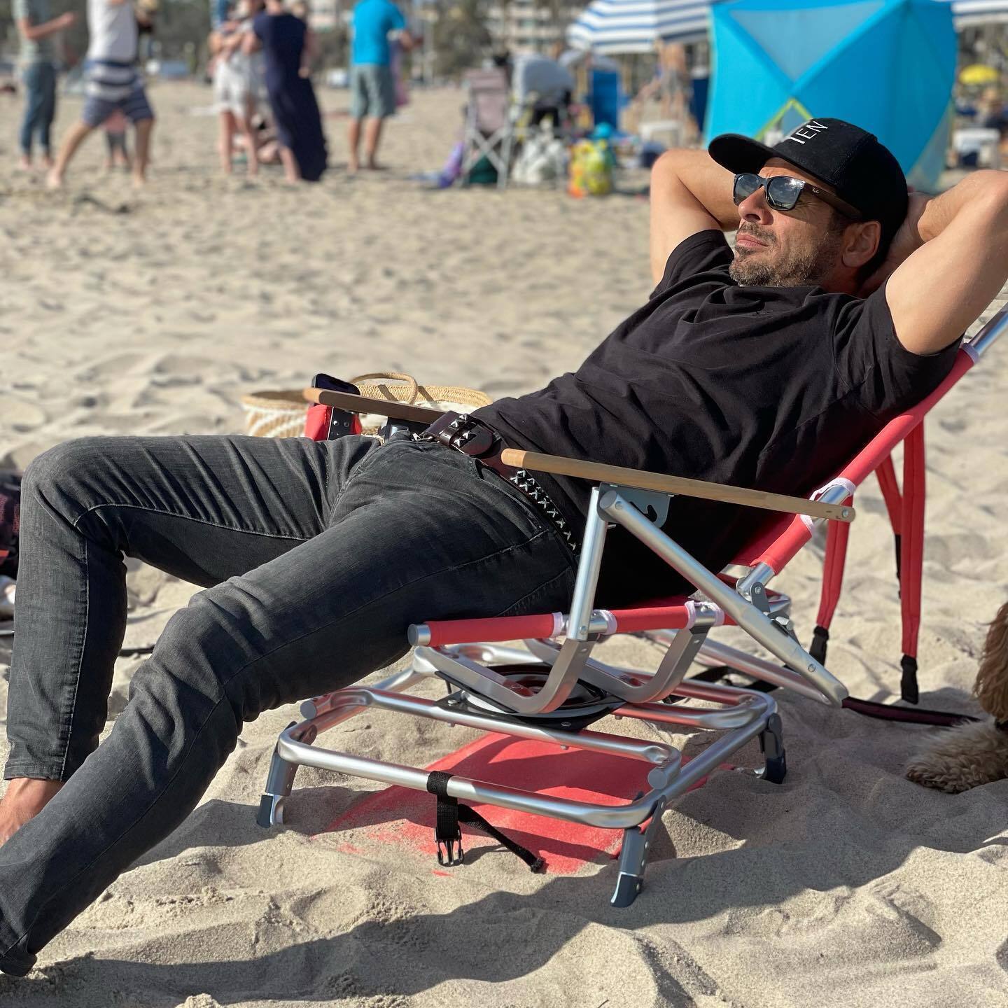 Portable Folding And Swiveling Beach Chair