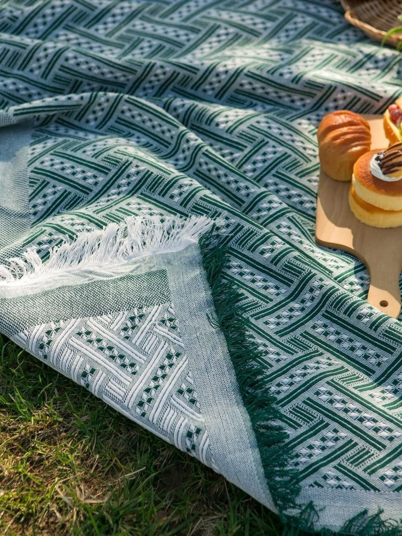 Moisture Resistant Durable Thick Outdoor Patio Mats Picnic Camping Mats