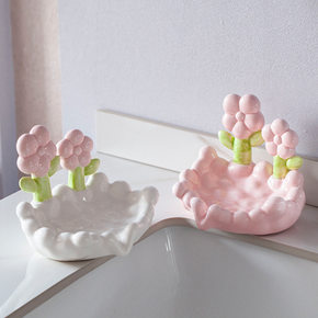 Beautiful Flower Ceramics Heart Self Draining Soap Dish Soap Holder