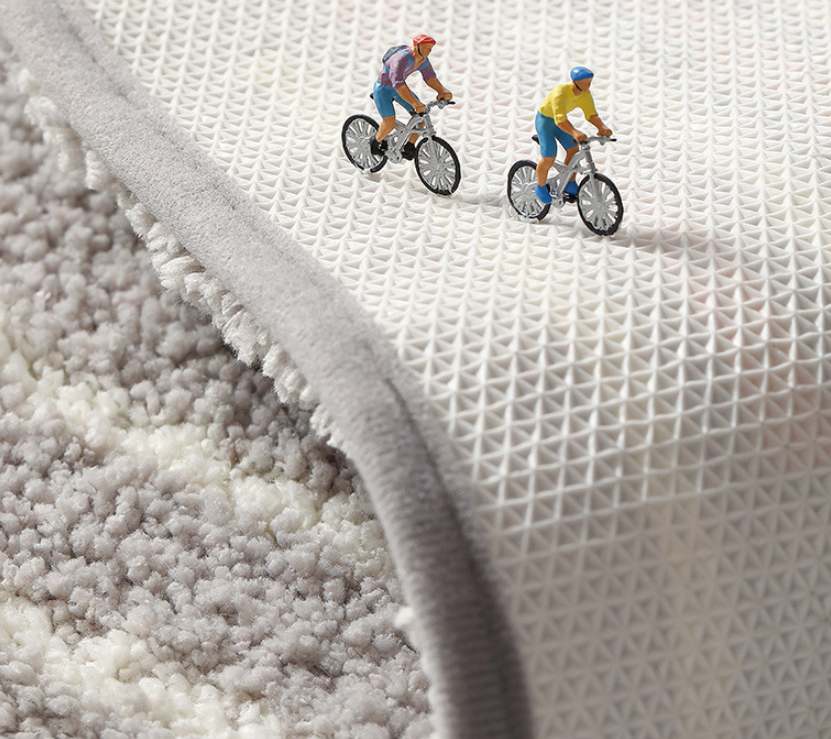 Abstract Graffiti Super Soft Flocking Bathroom Mat Absorbent Anti-slip Bathroom Carpet 01