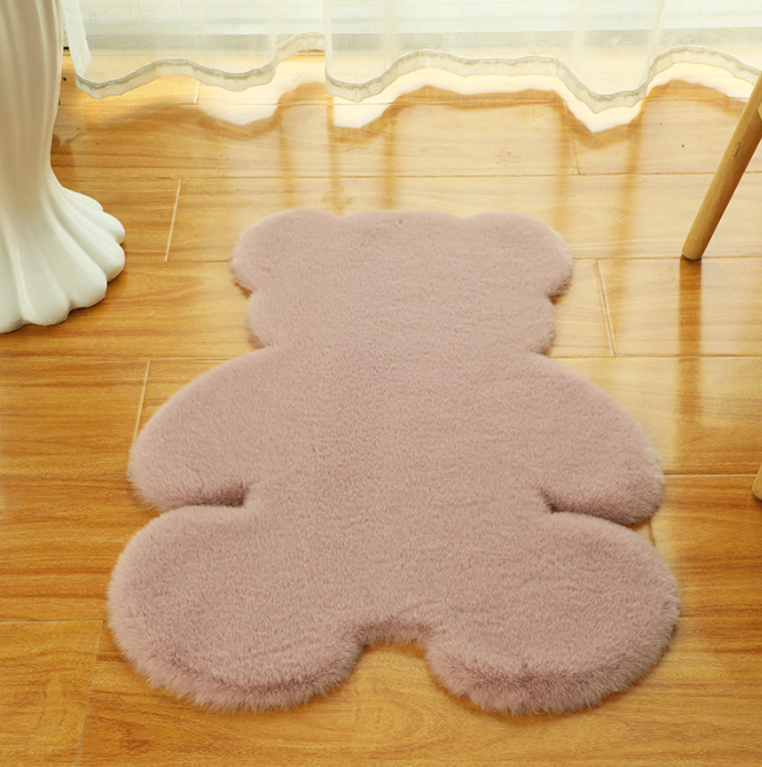 Cute Bear Shaped Irregular Shaped Super Soft Faux Rabbit Fur Area Rugs Shaggy Plush Bedside Rugs For The Bedroom Living Room Hall