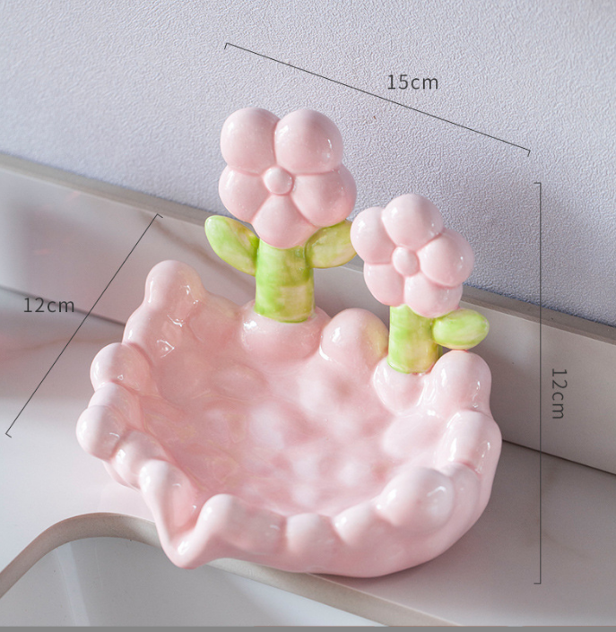 Beautiful Flower Ceramics Heart Self Draining Soap Dish Soap Holder