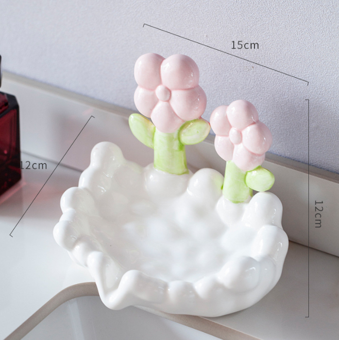 Beautiful Flower Ceramics Heart Self Draining Soap Dish Soap Holder