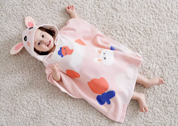 Comfortable Skin-friendly Lovely Rabbit Bathrobe Baby Children's Towels
