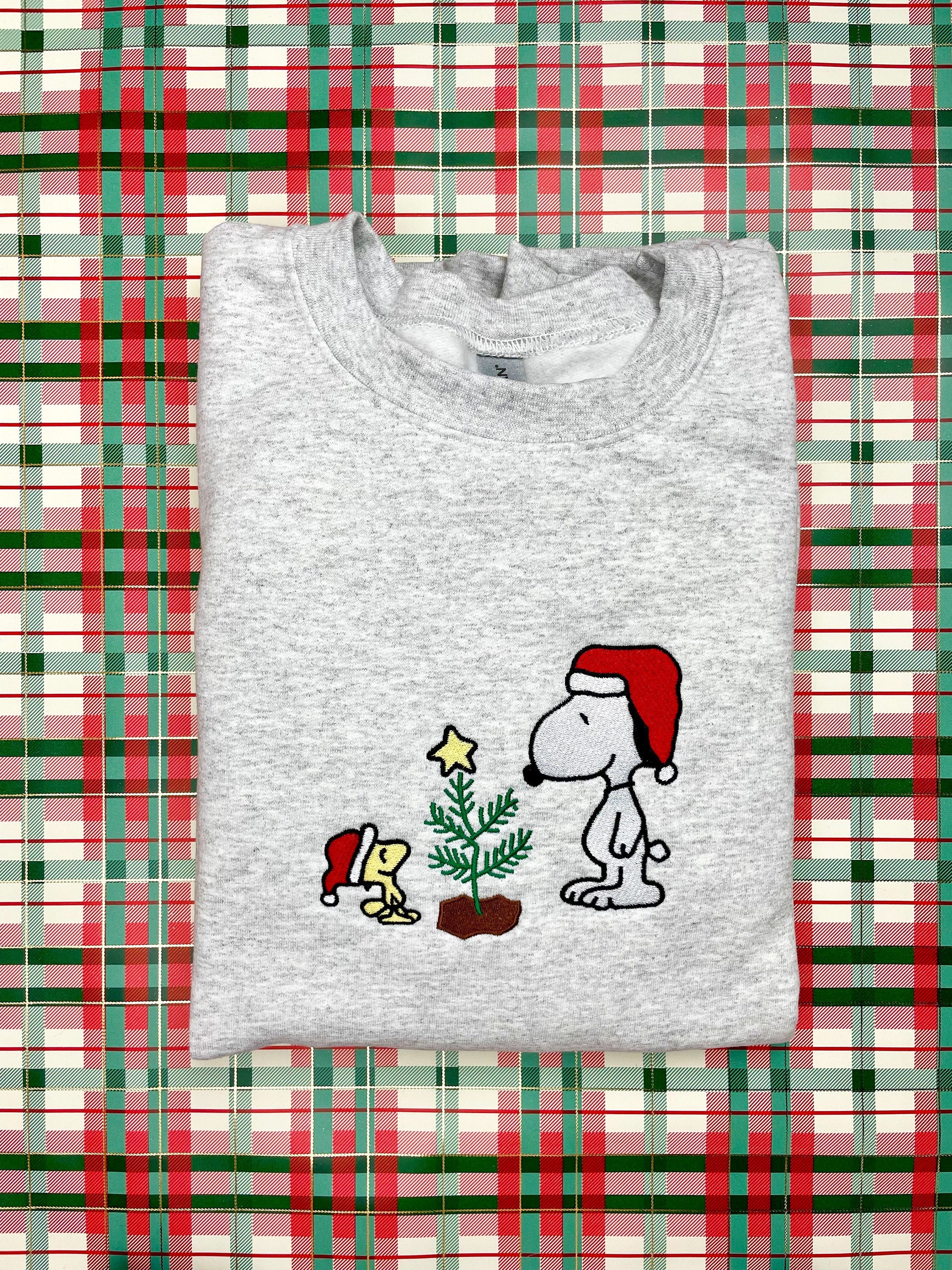 Cartoon Embroidered Sweatshirt Snoopy and Woodstock Charlie Brown Peanuts Christmas Crewneck