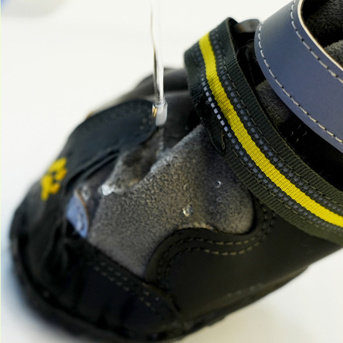 Flexible Structure Water Resistant Dog Shoes - Set of 4 Boots by Boots