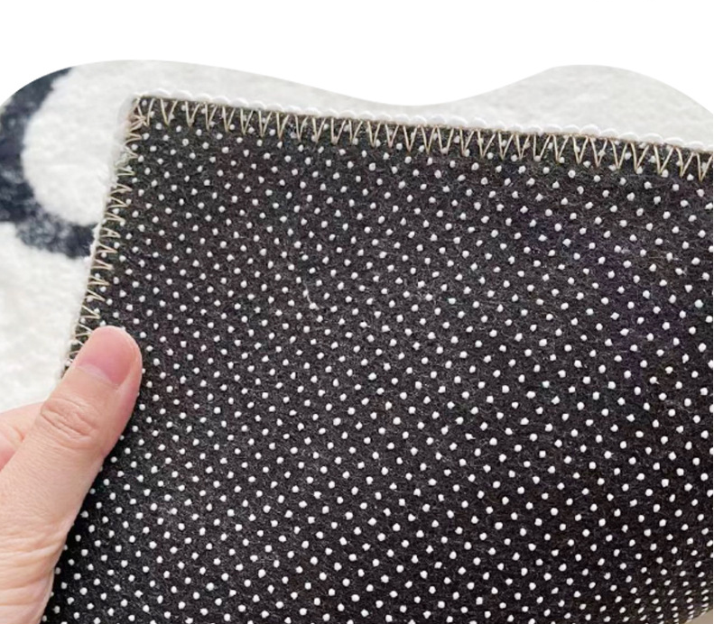 Vintage Pattern Faux Cashmere Rugs For Living Room Bedroom Bedside Rugs Anti-slip Foot Mats 01