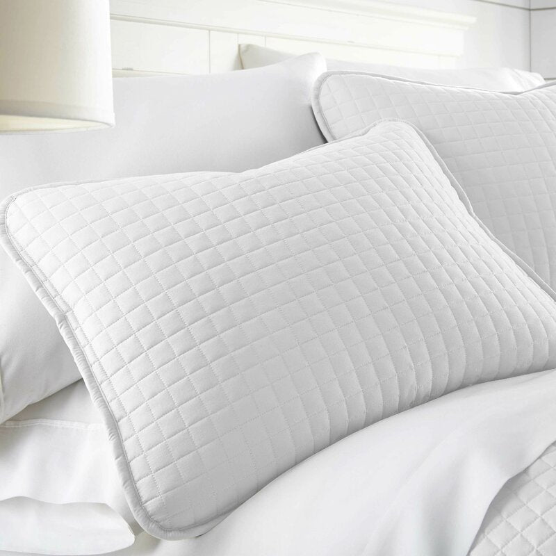 Pure White Small Square Quilt Set