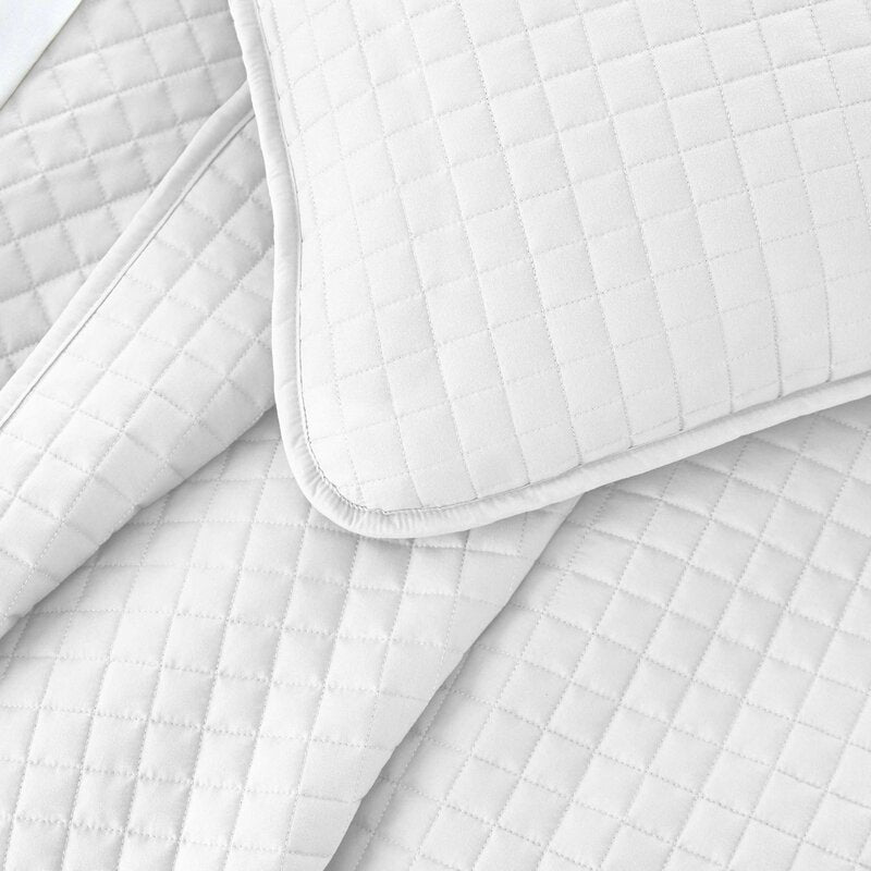 Pure White Small Square Quilt Set