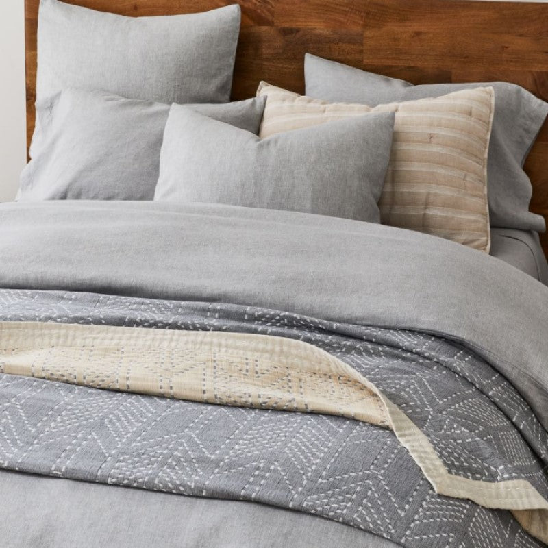 Double Cloth Arrow Blanket