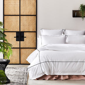 Simple Snow Quilt Cover