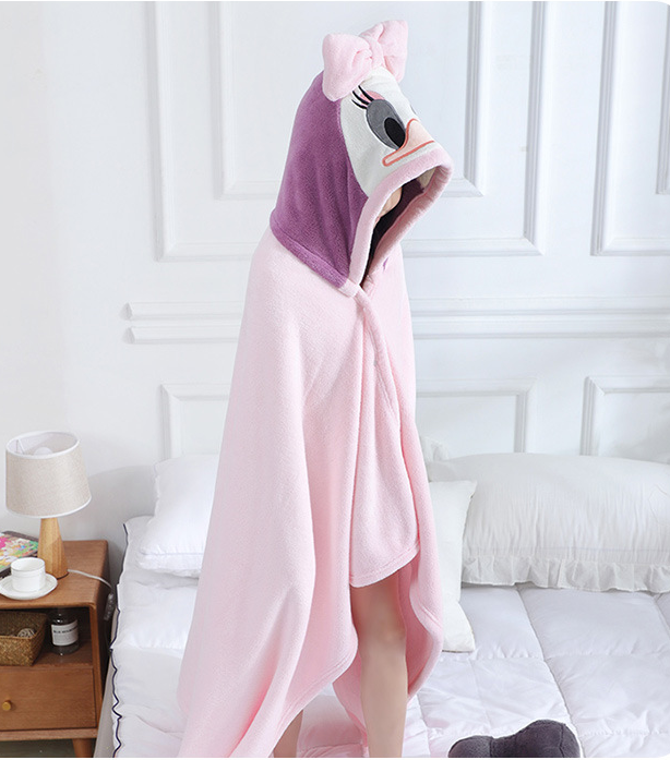 Comfortable Skin-friendly Disney Bathrobe Beach Baby Children Towels 01