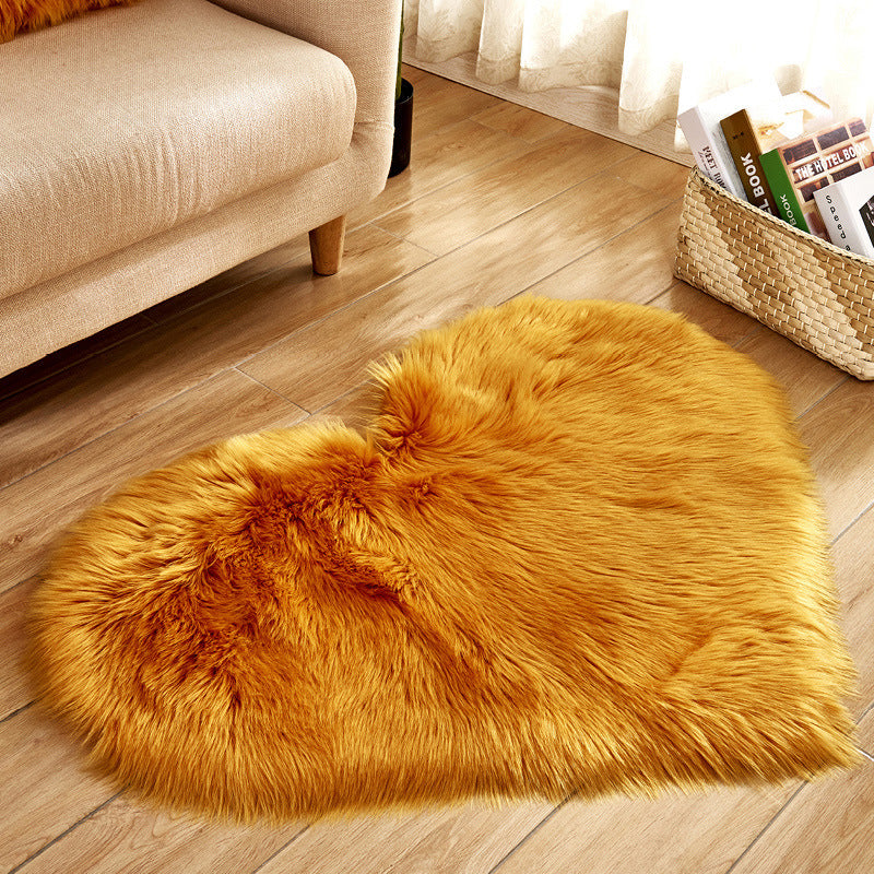 Brownish Yellow Faux Sheepskin Fur Area Love Heart Shaped Shaggy Plush Rugs For Bedroom Hall Bedroom Bedside Living Room