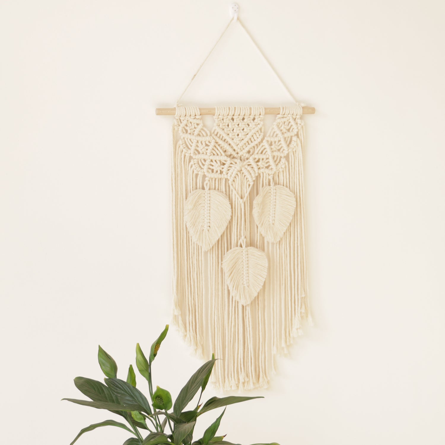 Beige Hand Woven Leaves Ornament Cotton Hanging Rugs Tapestry With Tassel Handwoven For Bedroom Living Room Hall Wall Decor Art Tapestries