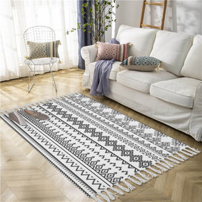 Black Morocco Pattern Cotton and Linen Area Rug with Tassel Hand Woven Floor Carpet Rug for Living Room Bedroom