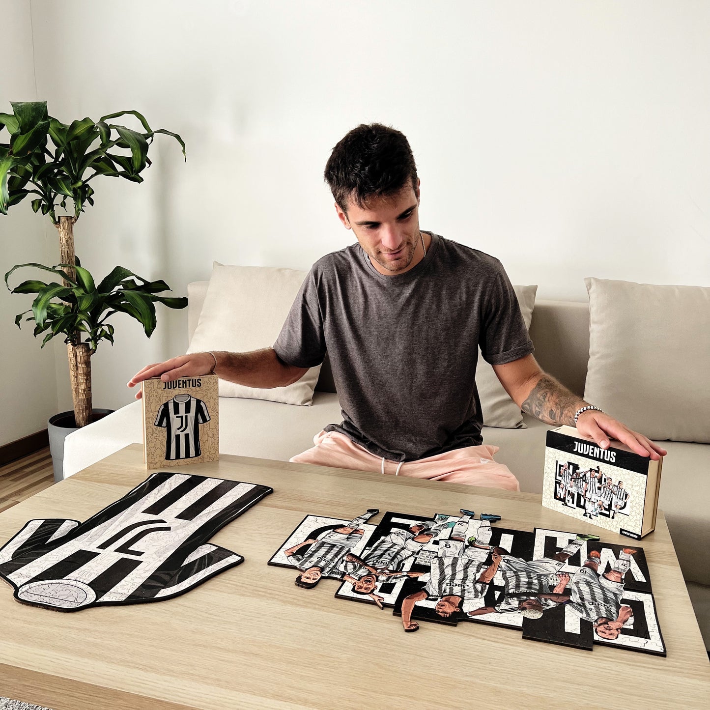 2 PACK Juventus® FC Jersey + 5 Players