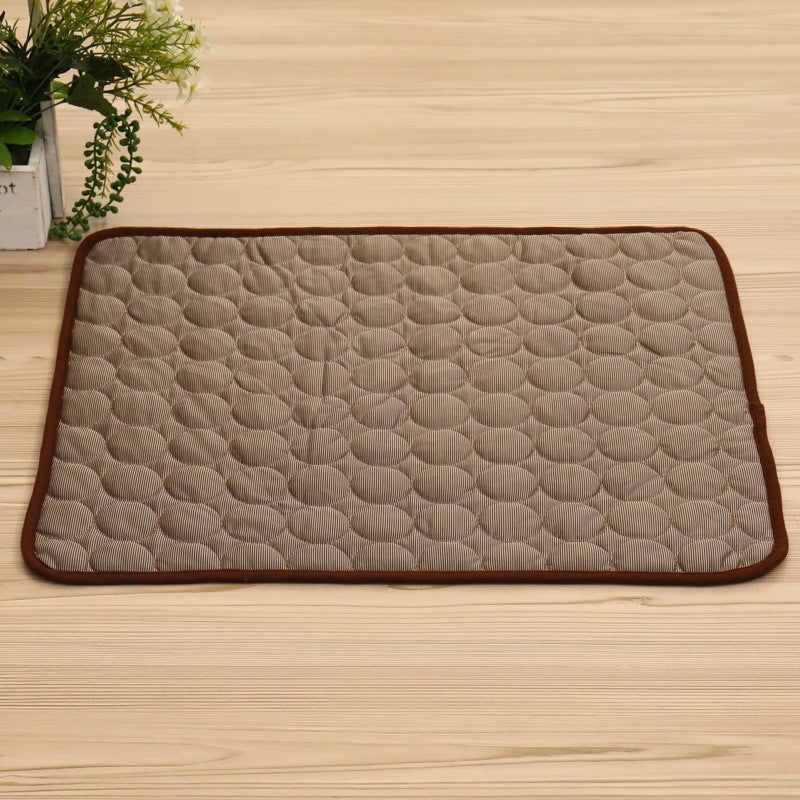 Brown Pet Cooling Mat, Heat Relief Mat Dog Cooling Pad, Soft Ice Silk Material