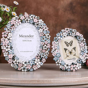 Oval Flower Design Vintage Photo Frame for Table Top Display Home Decor, Retro Photo Frame