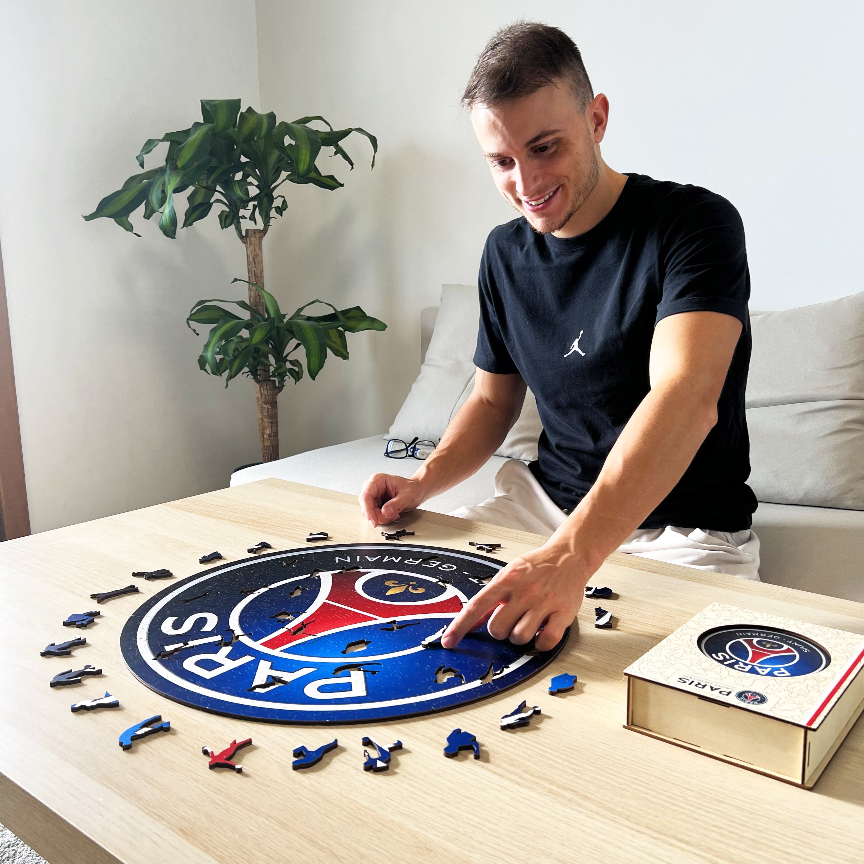 4 PACK PSG FC® Logo + Jersey + Lionel Messi + Kylian Mbappé