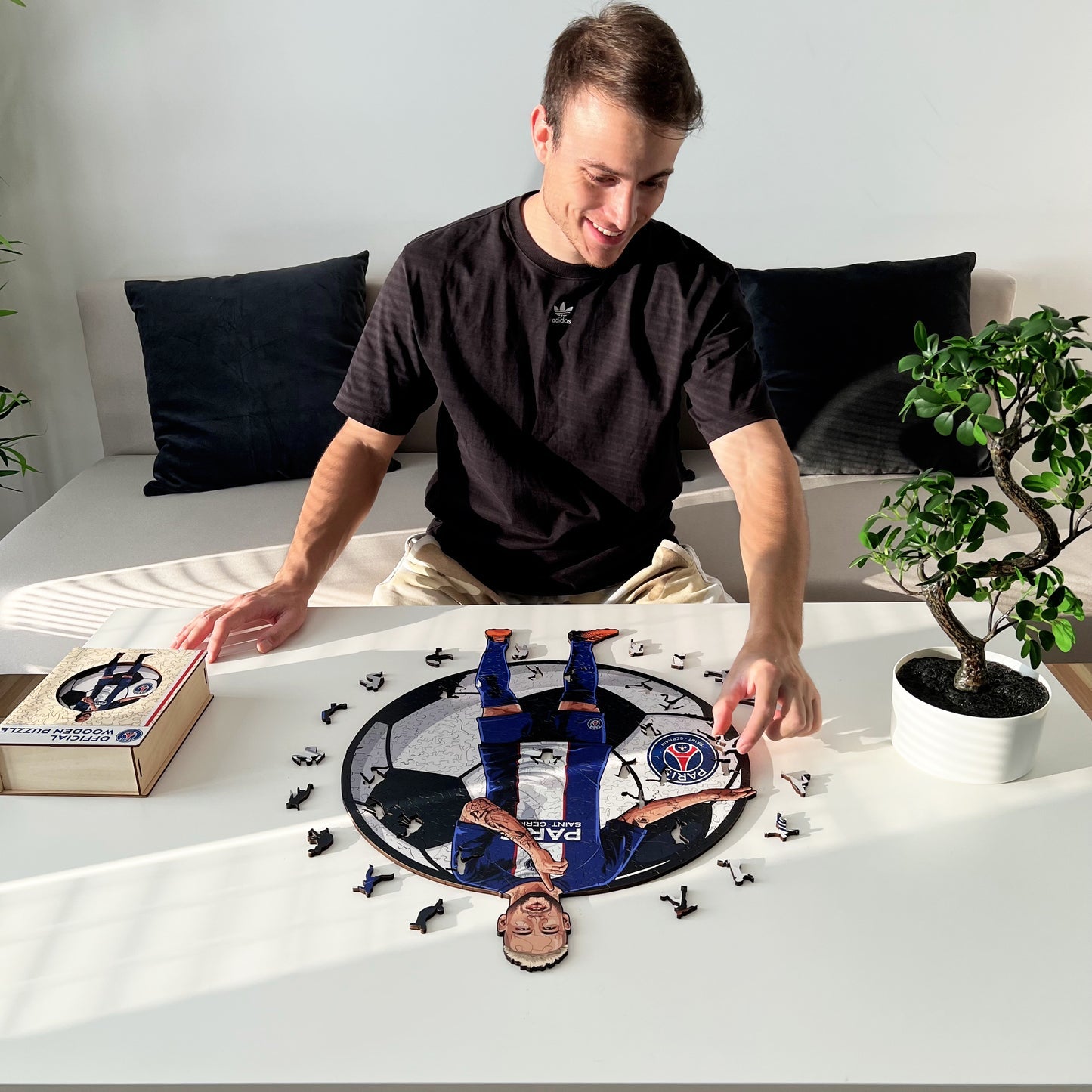 Neymar Jr. - Official Wooden Puzzle