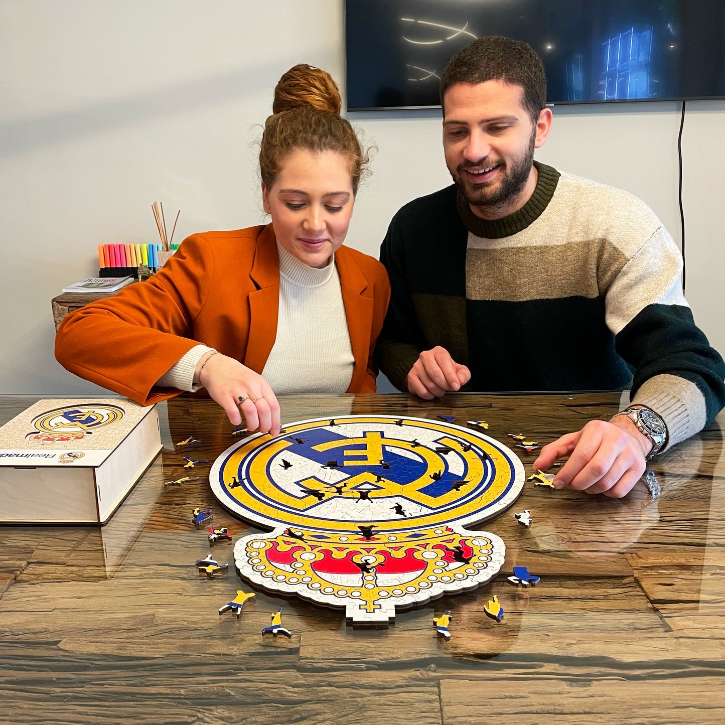 Real Madrid CF® Logo - Official Wooden Puzzle