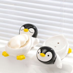2 PCS Cute Penguin Ceramics Heart Self Draining Soap Dish Soap Holder