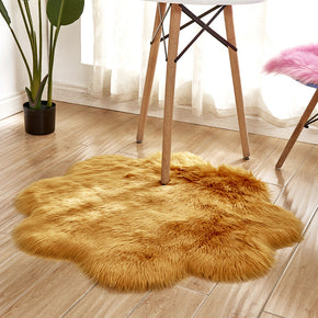 Yellow Camel Faux Sheepskin Fur Super Soft Shaggy Modern Plush Flower Shaped Irregular Shaped Area Bedside Rugs For the Bedroom Living Room Hall
