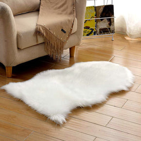Irregular Shaped Super Soft White Faux Sheepskin Fur Area Rugs Shaggy Plush Bedside Rugs For the Bedroom Living Room Hall