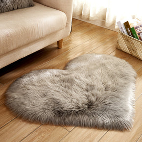 Faux Sheepskin Fur Area Grey Love Heart Shaped Shaggy Plush Rugs For Bedroom Hall Bedroom Bedside Living Room