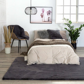 Quality Dark Grey Colour Super Soft Plain Bedroom Living Room Bedside Shaggy Plush Faux Rabbit Fur Rugs Anti-skip Floor Mats