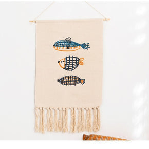 Fishes Pattern Cotton Hanging Rugs Tapestry with Tassel Handwoven for Bedroom Living Room Hall Wall Decor Art Tapestries