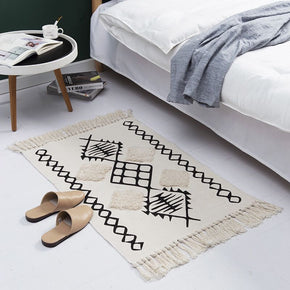 White Geometric Vintage  Cotton Warm Striped Area Rug with Tassel Hand Woven Floor Carpet Rug for Bedroom Living Room